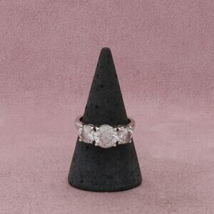 sterling silver round-cut cz trio ring size 8